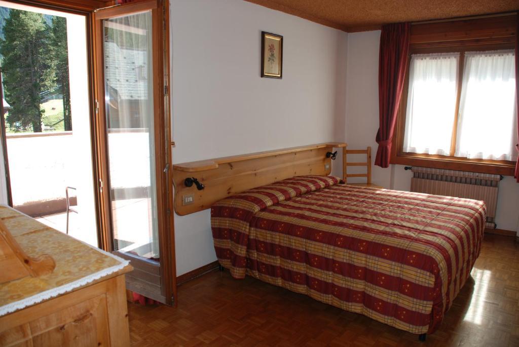 Park Hotel Santa Caterina Valfurva Oda fotoğraf