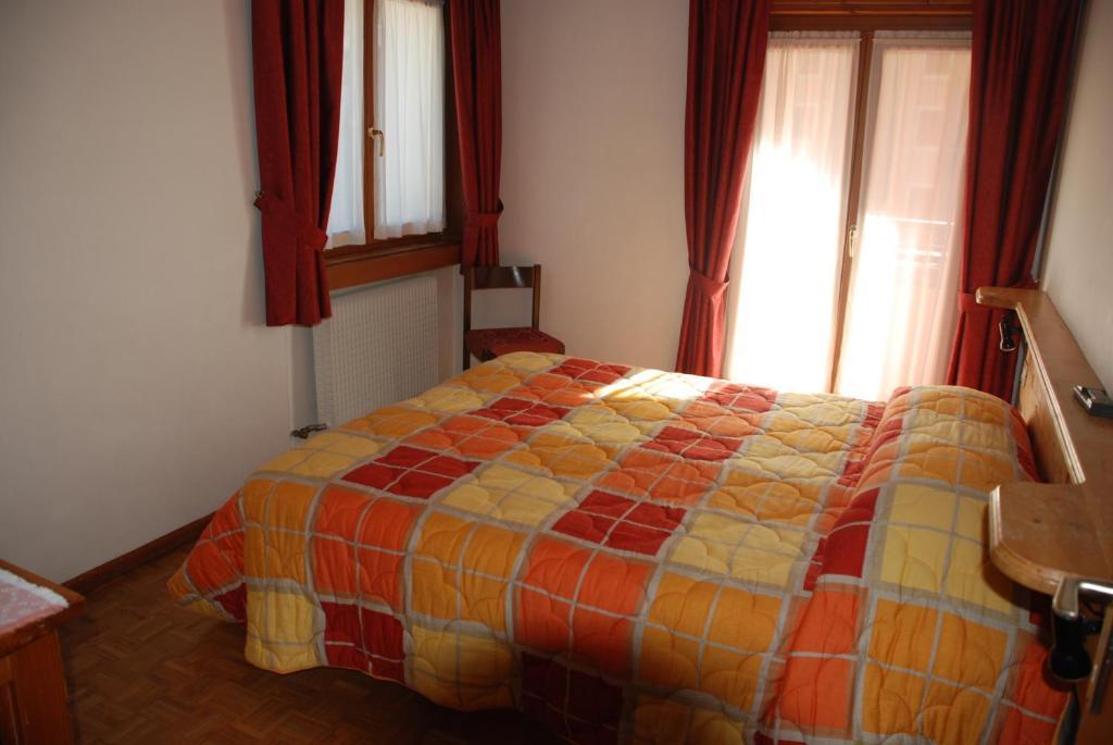 Park Hotel Santa Caterina Valfurva Oda fotoğraf